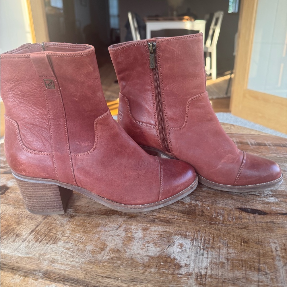 Women's Leather Ankle Boots